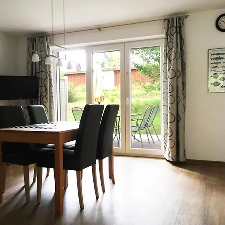 Achter-rachter Apartmán Mahlzow